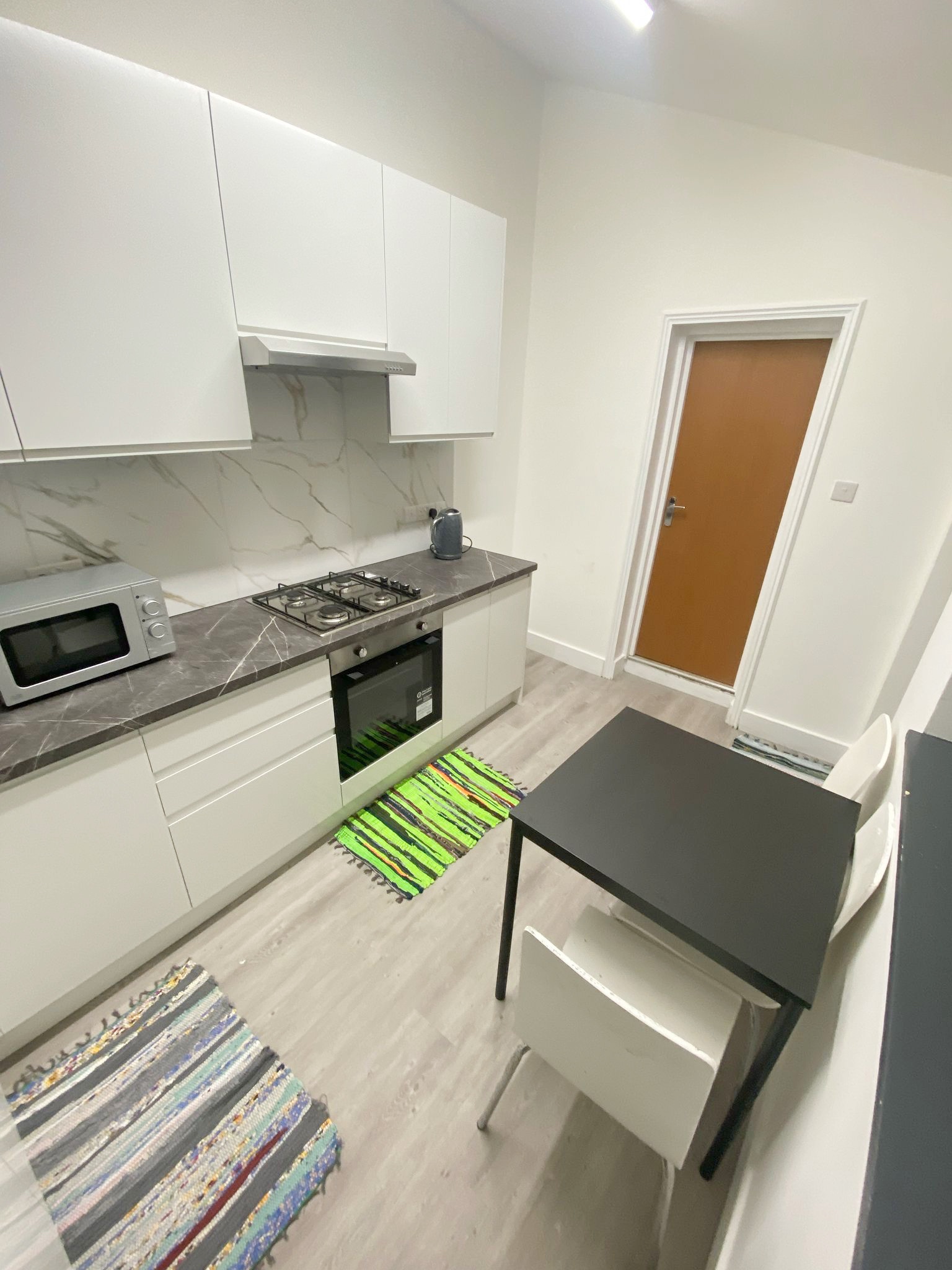 Bright Double Room in North London